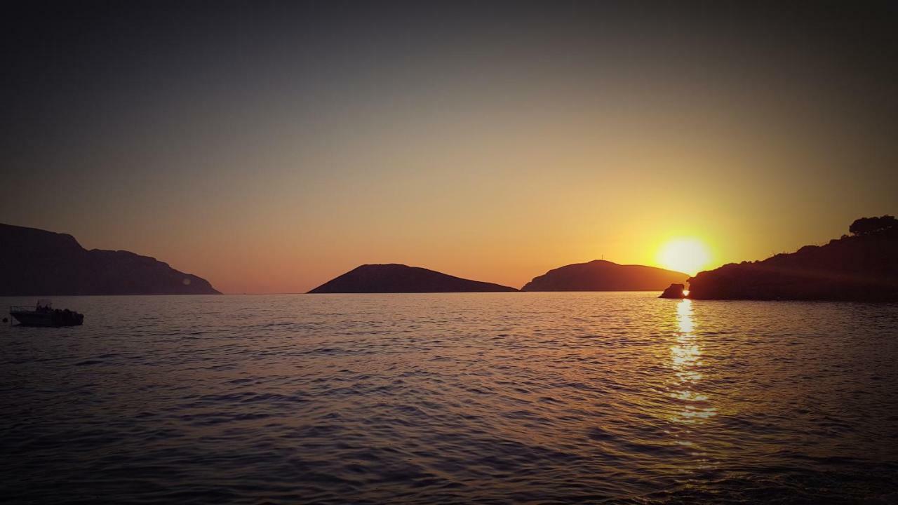 Villa Kalymnos Skalia Mountain-Sea Esterno foto